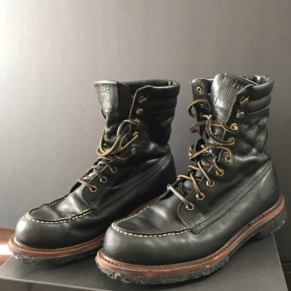 Frye Dakota Boot - Picture 1 of 8